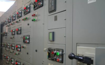 Apa itu Panel Listrik dan Perbedaannya dengan Panel Kontrol